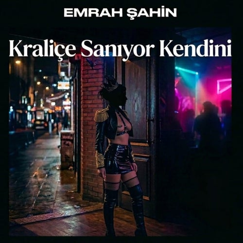 Kraliçe Sanıyor Kendini