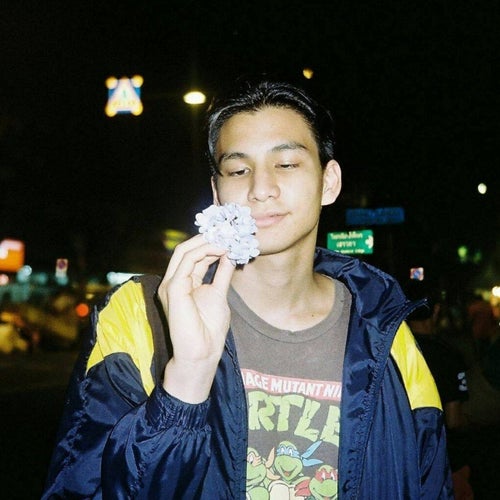 Phum Viphurit Profile