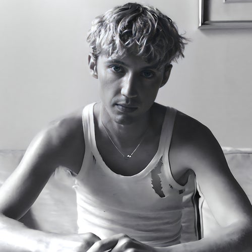 Troye Sivan Profile