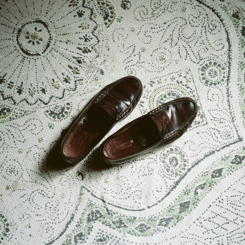 Rote Lederloafer