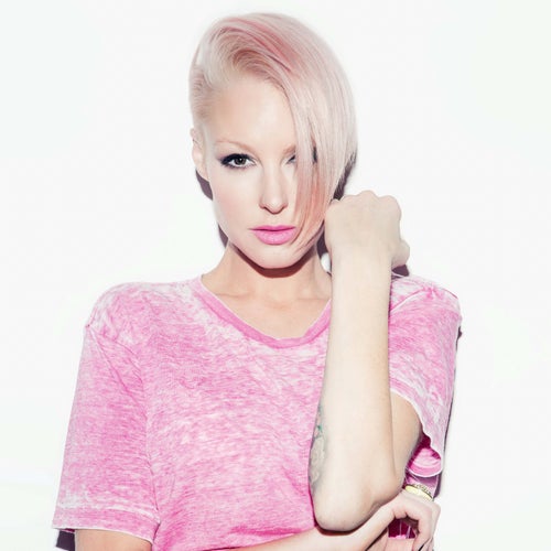 Emma Hewitt Profile