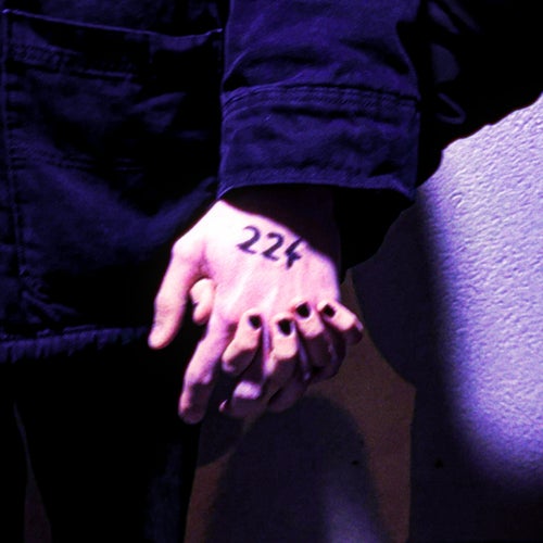 224