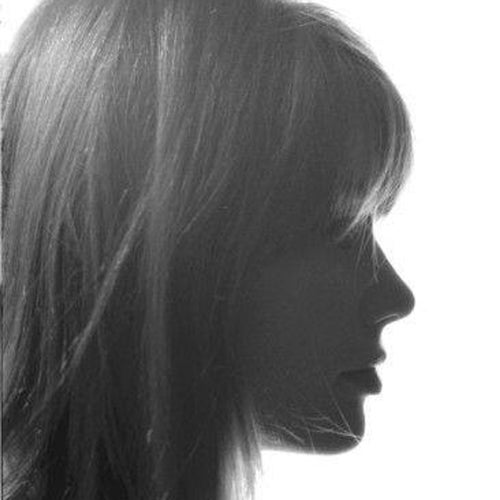 Françoise Hardy Profile